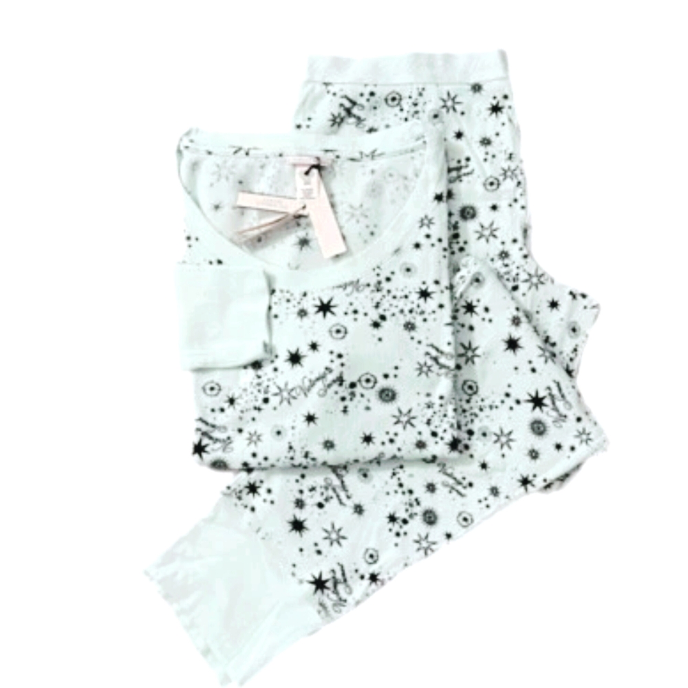 Victoria's Secret White Star Print Pajama Set - Picture 2 of 8